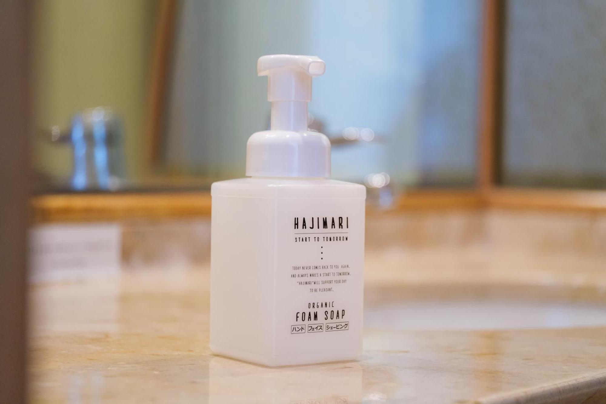 Kanazawa Tokyu Hotel Exterior foto A bottle of foaming soap